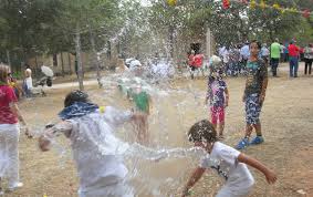 Como cualquier tipo de juego, los juegos infantiles tradicionales que se siguen jugando en la actualidad tienen un origen que, según cada caso, puede ser muy antiguo. Juegos Tradicionales Recuperados Por Cervantalia Para Jugar