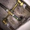 How to fix a leaking bathtub faucet handle quick and easy? 1
