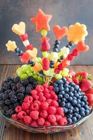 How to make a fruit and veggie tray. How To Make Fruit Kabobs And Diy Fruit Bouquets