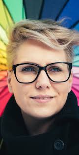 SUPPORTING THE HEALTH OF SEXUAL MINORITY WOMEN