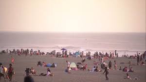 The condo has been remodeled to create an open and spacious living area. Bay Area Heat Wave Labor Day Crowds Pack San Francisco S Ocean Beach Despite Closed Parking Lot Due To Covid 19 Safety Measures Abc7 San Francisco