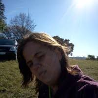 70+ perfiles de «Elizabeth Lyle»