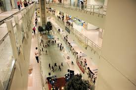 Deschis în incinta unuia dintre cele mai noi malluri, world class mega mall îți oferă o experiență completă, de la clase de group fitness, la antrenamente personalizate. 10 Largest Malls In The World With Map Photos Touropia