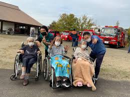 老健「外出レク」 | 新着情報 | 社会福祉法人津田福祉会 さわやか介護サービス