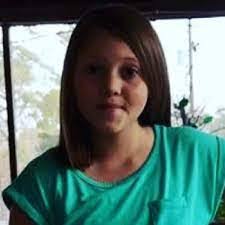 Victoria Spinks's Instagram, Twitter & Facebook