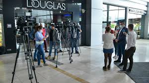 Cinema city este cel mai mare operator de cinematografe din romania si face parte din cineworld group, al doilea mare lant de cinematografe din europa. In Ce CondiÈii Se Vor Redeschide Afi Cotroceni Èi Afi PloieÈti