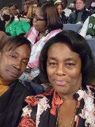 Danielle Cuffie (@1wonderfulwoman) • Instagram photos and videos