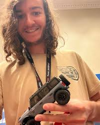 Tips for topping a mini crawler table with concrete?