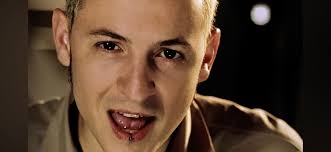 fans destacados ¿A qué te inspira esta rola? SABÍAS QUE... "In the End" de  #LinkinPark fue nombrada como la mejor canción de rock de los últimos 30  años según la histórica emisora