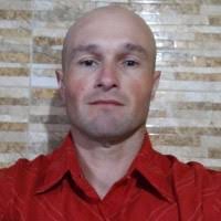 50+ perfis com “Erasmo Soares”