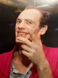 Gerade bei alten Bildern gefunden. Still in my heart. War ca. 1988 glaube  ich. Prodigy-Style.