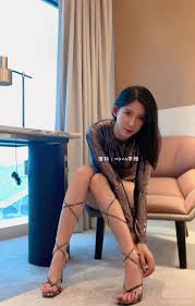 巨乳模特 李雅 最新 视频 火爆 呈现