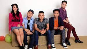 Check spelling or type a new query. Lirik Lagu Gamma1 Dari Hati Ke Hati Lagu Tentang Kekasih Yang Tak Setia Tribunstyle Com