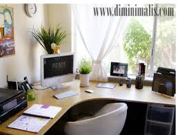 Desain kantor yang luar biasa dapat membantu mengubah budaya perusahaan sehingga ide desain baru dan ruang kreatif dapat dikembangkan, dan jangan dilihat dengan keraguan. Tips Mendesain Ruang Komputer Pribadi Di Rumah Cek 10 Contohnya