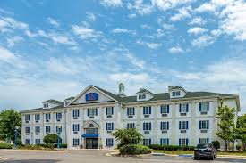 This route has an elevation gain of about 0 ft and is rated as . Motel 6 Shreveport La Shreveport Updated 2021 Prices
