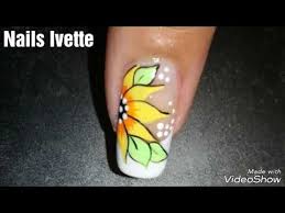 1.las uñas de los pies son básicamente garras humanas. Diseno De Girasol En Unas By Nails Ivette