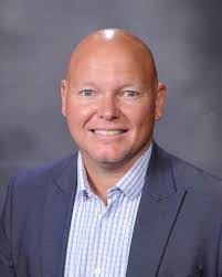 Erik Ford's Instagram, Twitter & Facebook