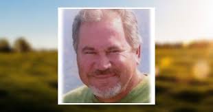 Billy Risner's Instagram, Twitter & Facebook