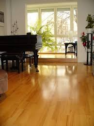 Dank der hohen räume wirkt sie gleich noch größer und ist dadurch auch sehr hell. Wohnung Mieten Berlin Friedrichshain Ebay