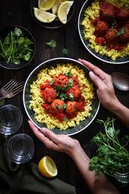 Pour in boiling water and add salt, pepper, and turmeric. Moroccan Turkey Meatballs With Lemony Couscous Soulful And Healthy
