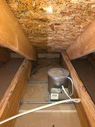 Other times the burning smell might only come if you switch the ceiling fan into higher speeds, or if operating a certain light kit. Vomit Smell Coming From Recessed Light Electricians