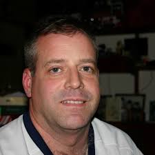 Finally! The Lamb Lies Down On Broadway Boxset will be release Friday Sept  26 and the following day, Sat 27 you are all invited by  Therebellensgallery.com to celebrate the event: "Remembering... The