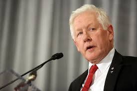 Shoes, socks, and Trump-style politics: Travers Debates a hoot and a half