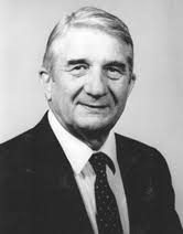 The Advent of University-Level Packaging Scholarship: The Time, the Place  and the People