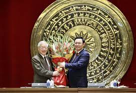 Đồng chí nguyễn xuân phúc được bầu làm chủ tịch nước. Ong VÆ°Æ¡ng Ä'inh Huá»‡ Chuc Má»«ng Tá»•ng Bi ThÆ° Nguyá»…n Phu Trá»ng Hoan Thanh Xuáº¥t Sáº¯c Nhiá»‡m Vá»¥ Chá»§ Tá»‹ch NÆ°á»›c