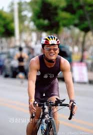 헬멧은 신제품을 사용하는 것이 편하고, 여러분의 머리 보호에 좋으며 반드시 인증서가 붙은 헬멧을 구입하십시오. ì²´ë ¥ê´€ë¦¬ ìž˜í•˜ë©´ ëˆ„êµ¬ë‚˜ ì™„ì£¼ ê°€ëŠ¥ ì¢…í•© ì²´ìœ¡ ê¸°ì‚¬ë³¸ë¬¸ ê²½ìƒì¼ë³´