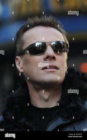 Larry mullen hi-res stock photography and images