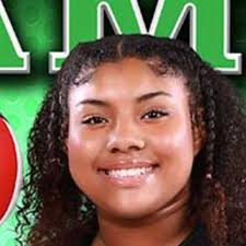 Simone Pompa's Montwood High School Bio