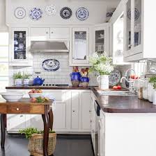 Another option for countertop decoration in kitchens is to feature not just the supplies for cooking, but actual foodstuffs. 30 Best White Kitchens Photos Of White Kitchen Design Ideas