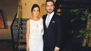 Geçtiğimiz yıl oyuncu engin altan düzyatan'la evlenen ve 7.5 aylık hamile olan neslişah alkoçlar, rahat bir doğum geçirebilmek için nefes egzersizleri eğitimi almaya başladı. Engin Altan Duzyatan Ve Neslisah Alkoclar Dugun Diyeti Son Tv