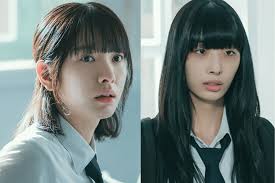 Siapa yang akan Menghancurkan Pyramid Game?