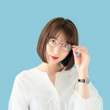 This is the cute touch we need for the older women to look fashionable. 12 Best Hairstyles For Glasses Wearers All Things Hair Ph