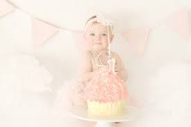 Santa rosa cake smash photographer. Planning The Perfect First Birthday Cake Smash Australia The Baby Vine