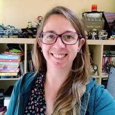 Corinne Newman's Instagram, Twitter & Facebook