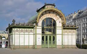 Don't miss out on great deals for things to do on your trip to vienna! Karlsplatz Wien Karlsplatz Karlskirche Wien Karlsplatz Mit Parkanlage Bei Der Karlskirche