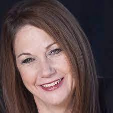 Darla Cote's Instagram, Twitter & Facebook