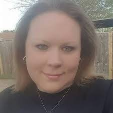 Darla Mcgregor's Instagram, Twitter & Facebook