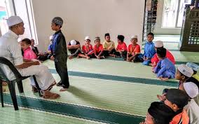 Jajahan gua musang malaysia terletak di 6929,46 km barat laut dari mekkah. Khutbah Aidilfitri Dalam Bahasa Temiar Di Masjid Gua Musang Yayasan Dakwah Islamiah Malaysia