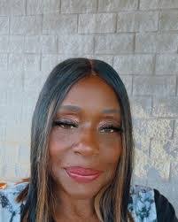 Tonia Alexander's Instagram, Twitter & Facebook