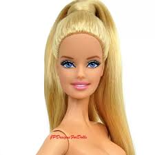 2013 NUDE HERVE Leger Gold Label Barbie Doll New with Stand £149.00