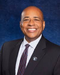 Ronald Rochon's Instagram, Twitter & Facebook