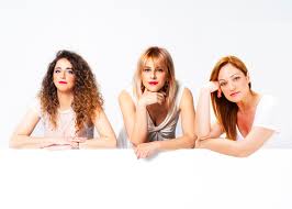 Ο πολιτιστικός οργανισμός του δήμου νέας σμύρνης, με σκοπό να τιμήσει την επέτειο των 200 χρόνων από την επανάσταση του 1821, ετοίμασε ένα μεγάλο. Serse La Fam Episthmh Kampoyrogloy Dhmhtra Sta8opoyloy Elenh Karakash Tetragwno Gr