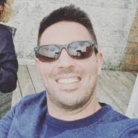 Chris Sholl's Instagram, Twitter & Facebook