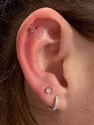 Emma Got 3 New Piercings Ear Piercings Piercings Piercing