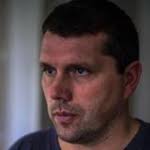 Az emberrablási ügyekre specializálódott fbi ügynök, kate macy és csapata egy bevetés során falba temetett, rothadó hullákra bukkan a diaz család házában. Sicario A Bergyilkos Online Nezese Reklammentesen 22 000 Film Es Sorozat