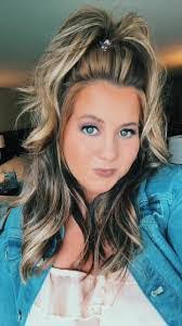 Priscilla Brick's Instagram, Twitter & Facebook